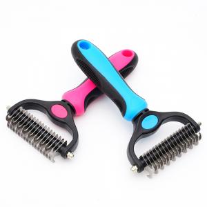 Pet combing brush for dogs